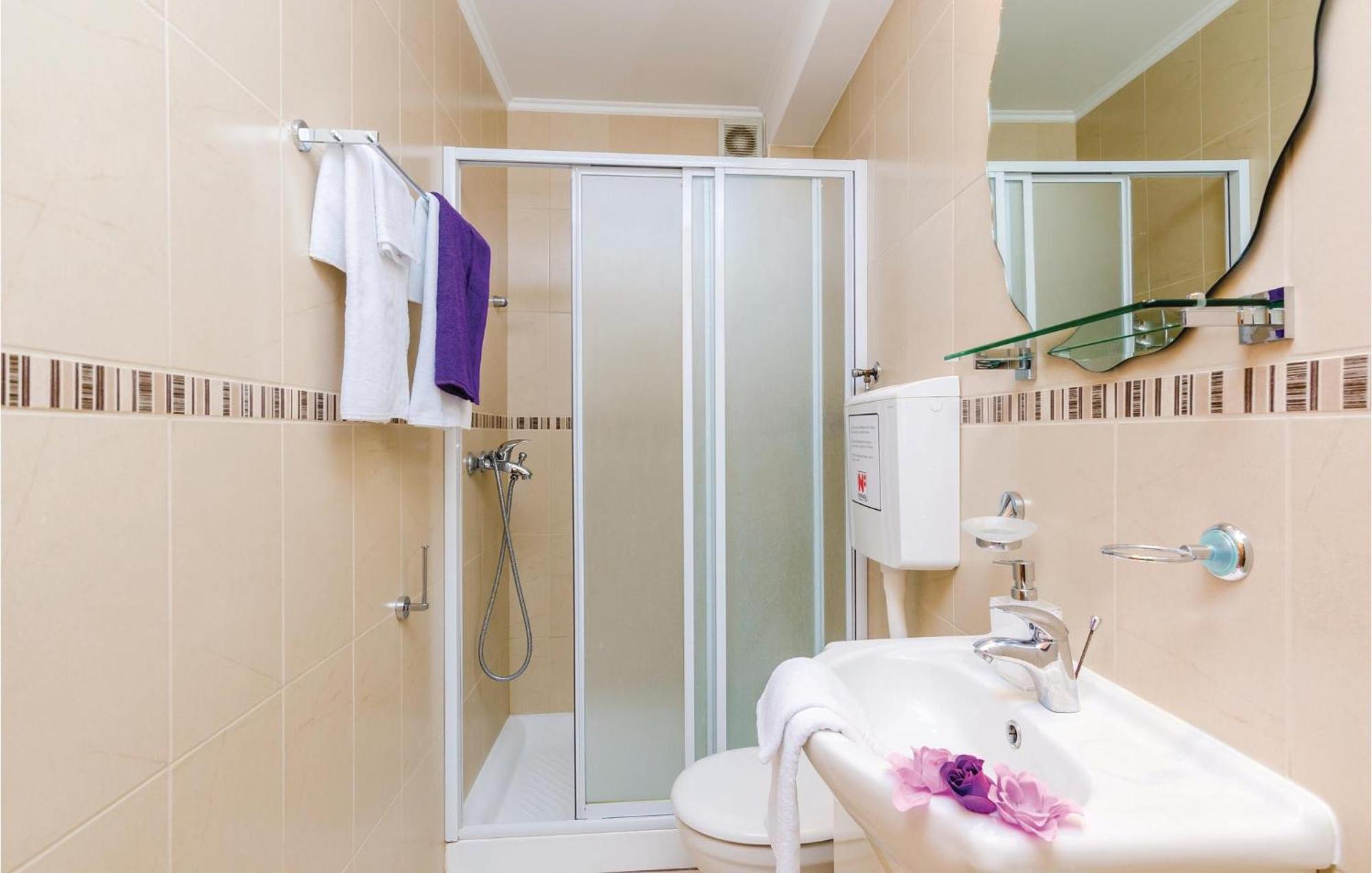 Cozy Home In Slano With Wifi 외부 사진