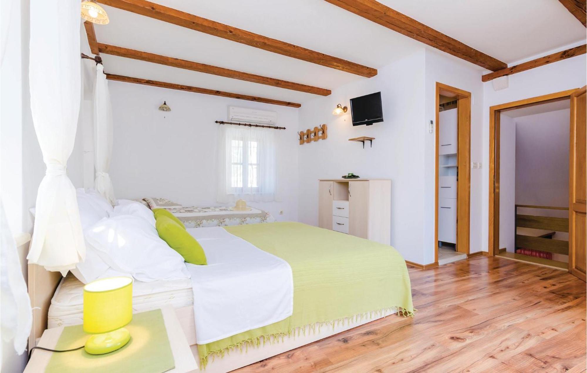 Cozy Home In Slano With Wifi 외부 사진